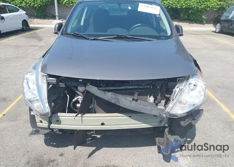 2015 Nissan Versa 1.6 S+ из США, поврежденный, VIN 3N1CN7AP2FL866770